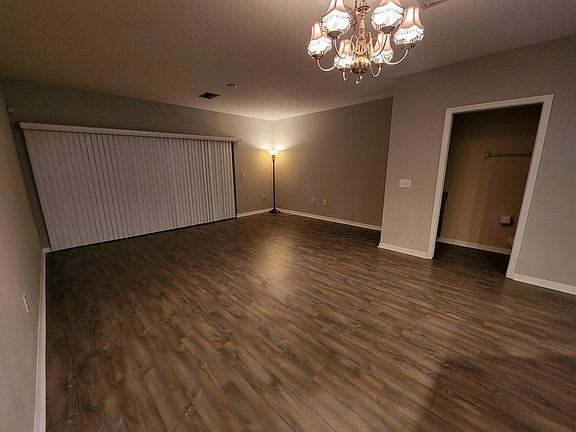3rd image of 20475 Berrywood Ln