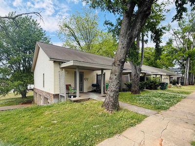 202 S Cave St, Tuscumbia, AL, 35674