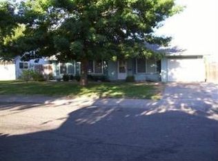 7221 Carmi St, Sacramento, CA 95828