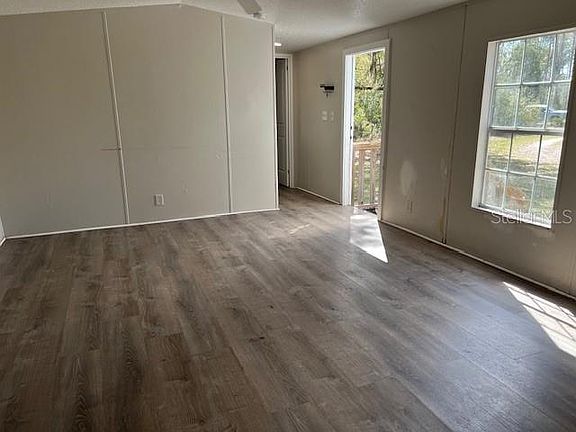 3rd image of 65 SE 153rd Ave