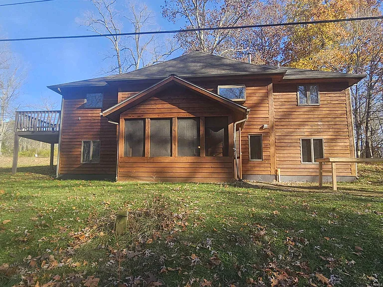 4035 N Hinkle Rd — Photo 16