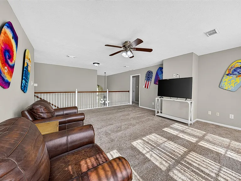 1719 Cantigny Ln — Photo 24