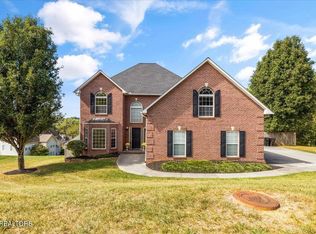 1607 Meadow Chase Ln, Knoxville, TN 37931