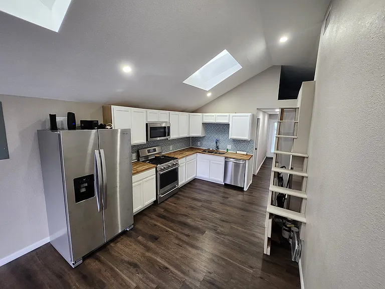 4713 Horton Rd — Photo 11