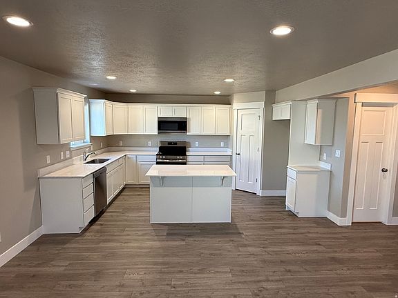 3rd image of 487 E 500 N Lot 23