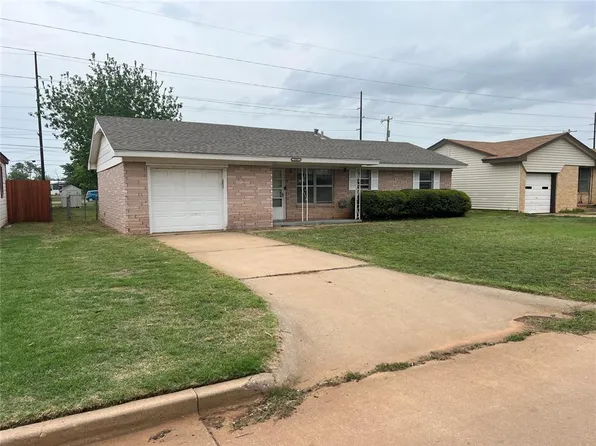 505 Mars St, Altus, OK 73521