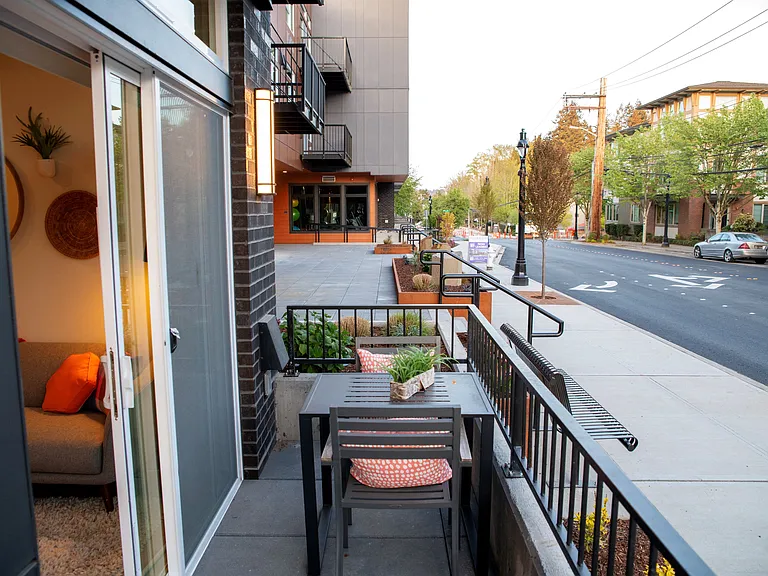 Morado Bothell — Photo 9