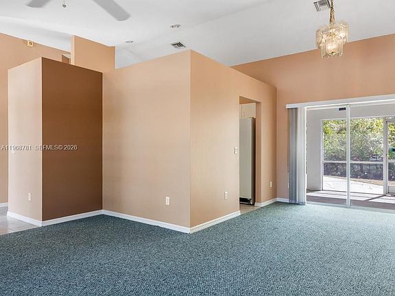 3rd image of 23385 Hemenway Ave