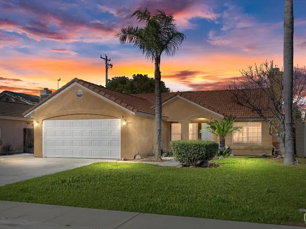 7413 Senalda Ct, Bakersfield, CA 93313