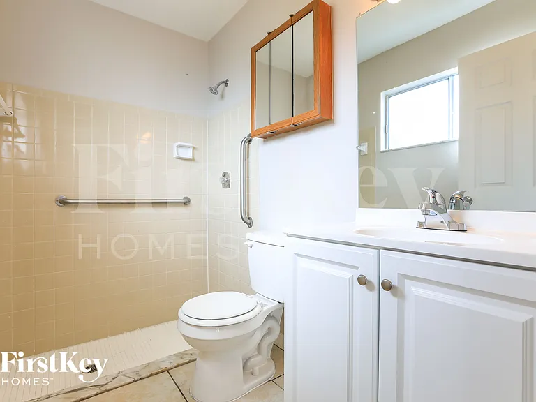 4517 Maraldo Ave — Photo 9