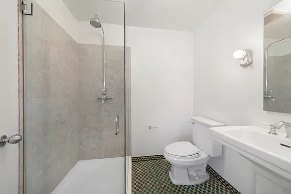 Rented by Douglas Elliman | media 27