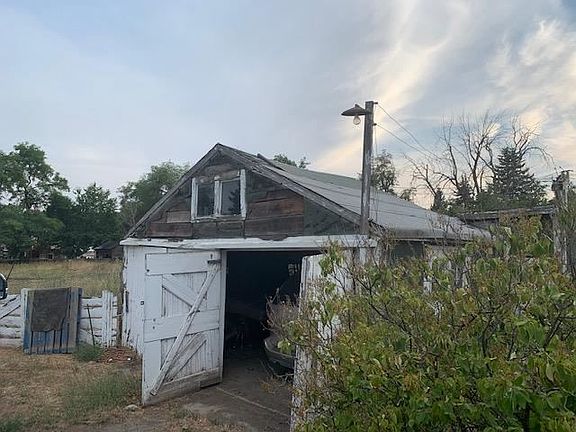 4th image of 4718 1/2 E 4th Ave