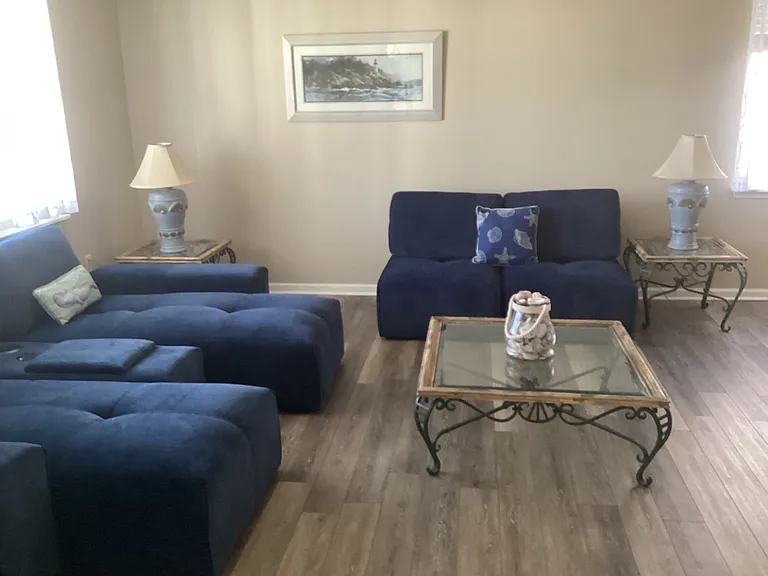 4612 Surf St #2 — Photo 5