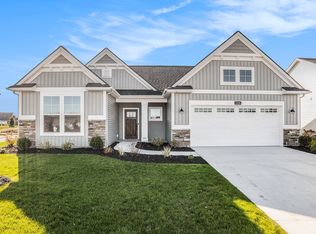 2926 Isle Grand Dr NE, Belmont, MI 49306