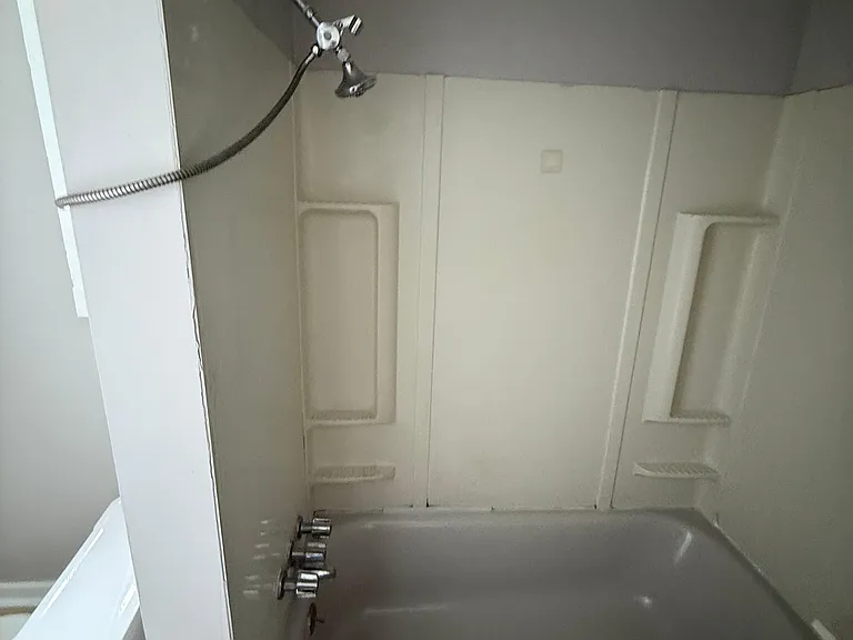 62 Lancaster St #2 — Photo 6