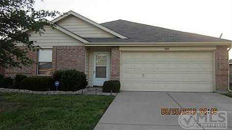 1st image of 2505 Plantation Dr