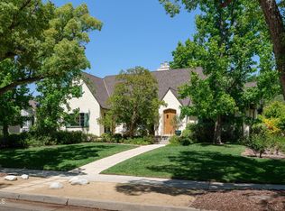 690 Prospect Blvd, Pasadena, CA 91103