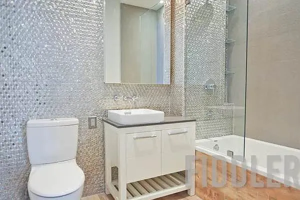 Rented by The KCI Group | media 102