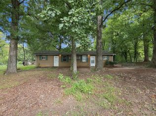 635 Voss St, Winston Salem, NC 27105