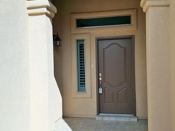 3rd image of 11730 Dos Palmas Dr #A