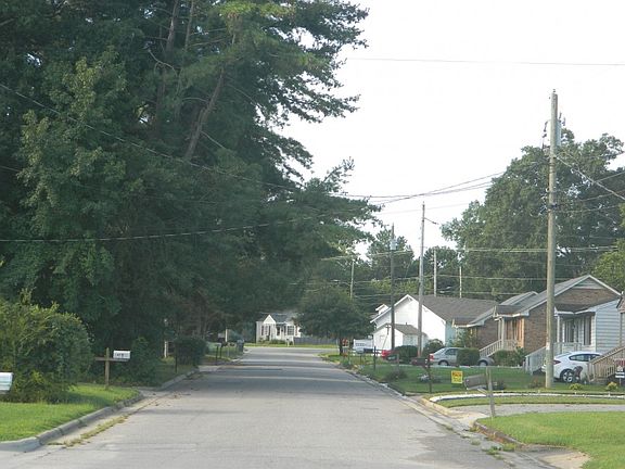 4th image of 1412 McDearman Ave