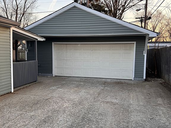 2nd image of 3561 Bowen Pl