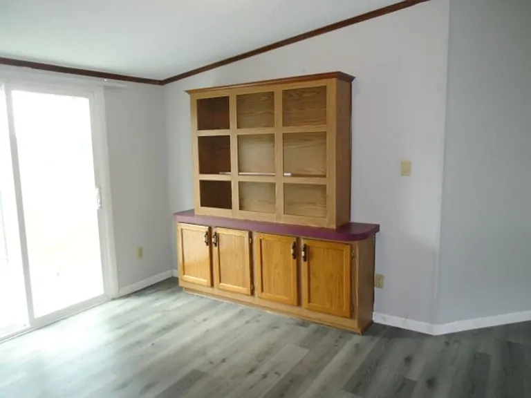 70 Ginger Ct — Photo 8