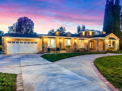 9547 Burnet Ave, North Hills, CA, 91343