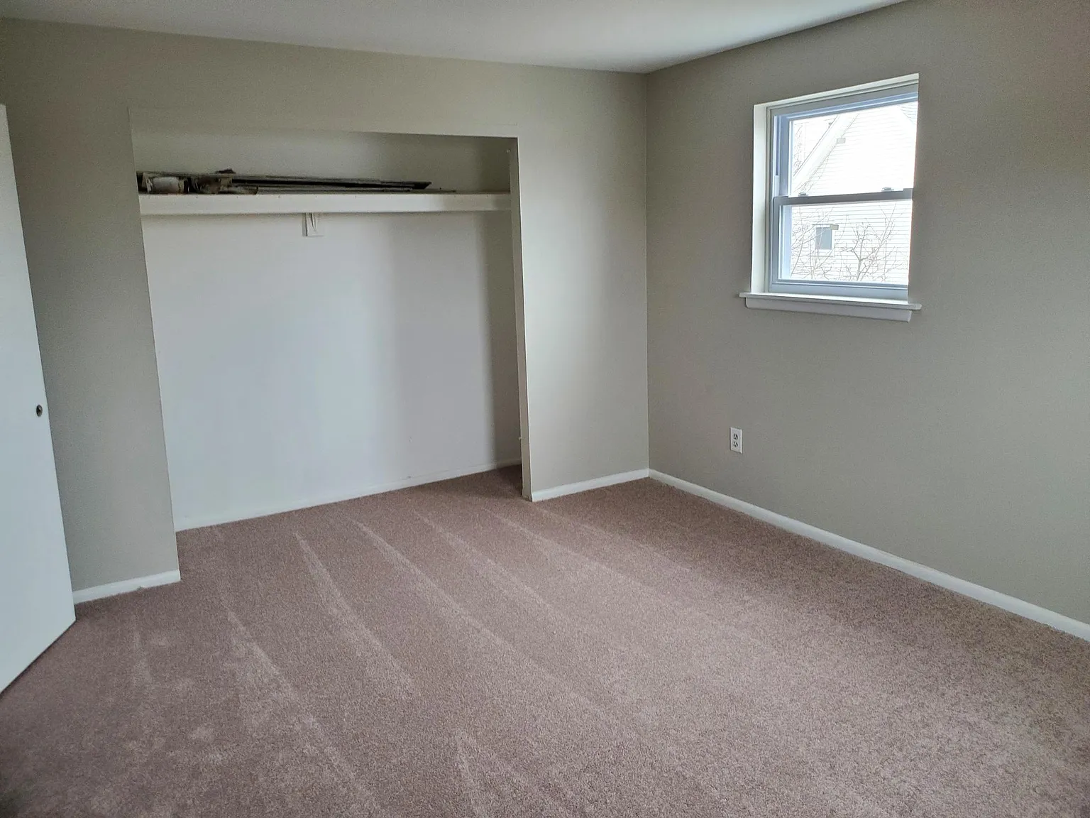 1 bed, $1,400 — Photo 2