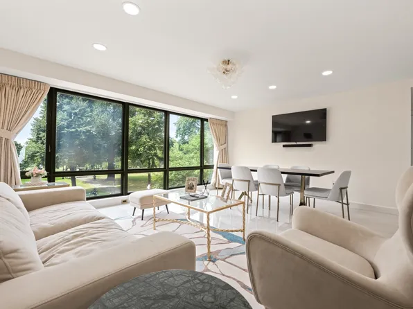 165 Tremont St Unit 302, Boston, MA 02111