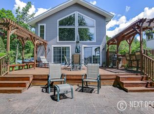 1479 N Cedar Ln, Scottville, MI 49454