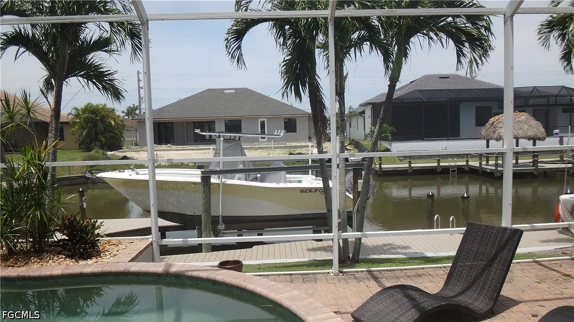 3 bed, 2.5 bath, 2246 sqft, $3,300 — Photo 2