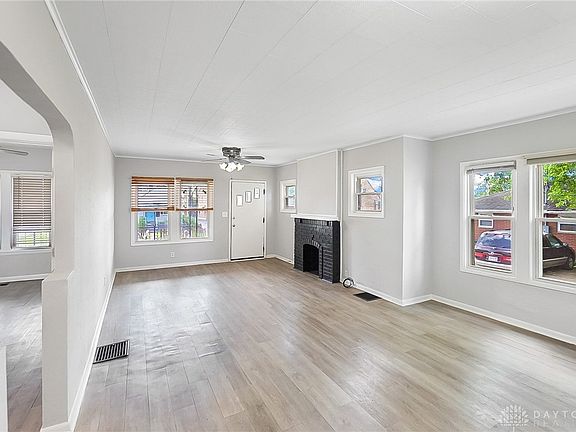 4th image of 1613 Gondert Ave