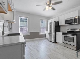 64 Rowe Ave Floor 2, Hartford, CT 06106