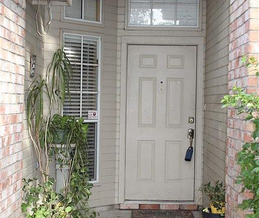 3rd image of 6612 N 34th St
