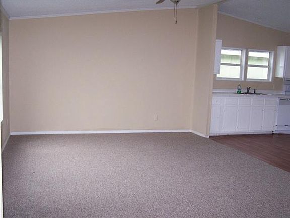 3rd image of 1285 County Road 2277