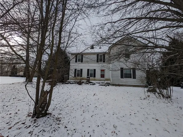 21811 Church St, Venango, PA 16440