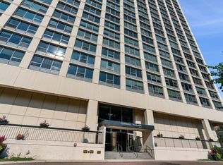 5201 S Cornell Ave APT 12A, Chicago, IL