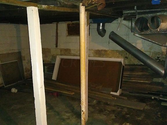 4th image of 1635 N Jefferson Ave