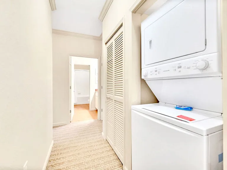 Washer/Dryer