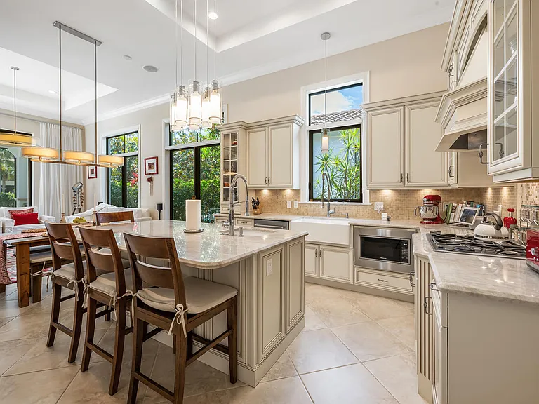 2343 Traditions Ct — Photo 14