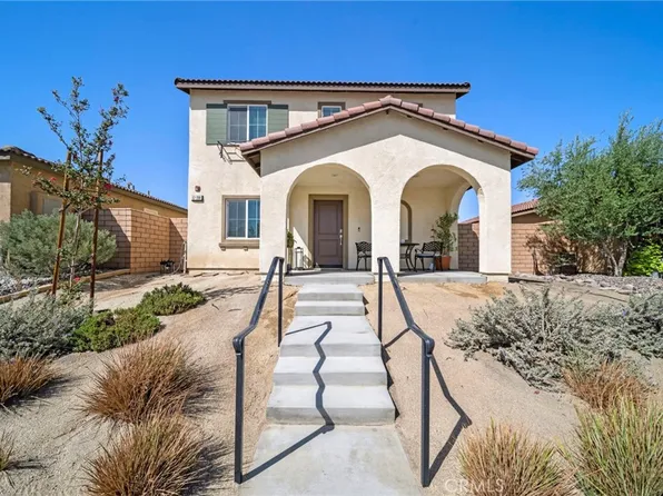 67398 Rio Vista Dr, Cathedral City, CA 92234