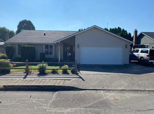 3890 SW 4th St, Gresham, OR 97030