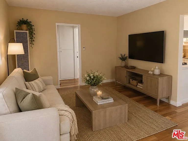 5411 S Centinela Ave #3 — Photo 4