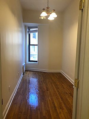 5th image of 26 W 70th St APT 2A
