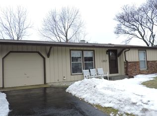 10517 Cindy Jo Ave, Huntley, IL 60142