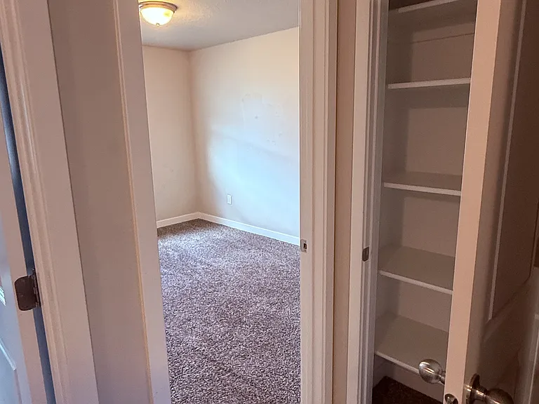 298 E Cordoba Dr — Photo 26