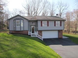 15 William Penn Ave, Du Bois, PA 15801
