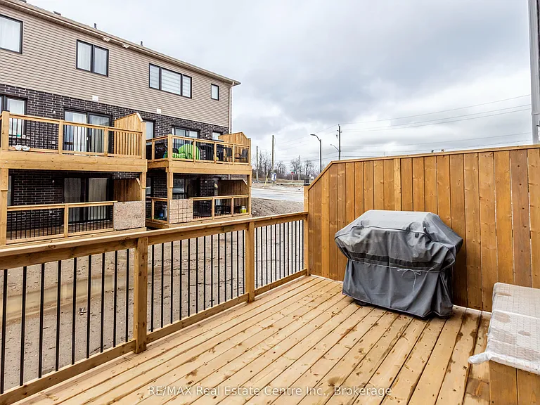 1 Mill St W #1 — Photo 33