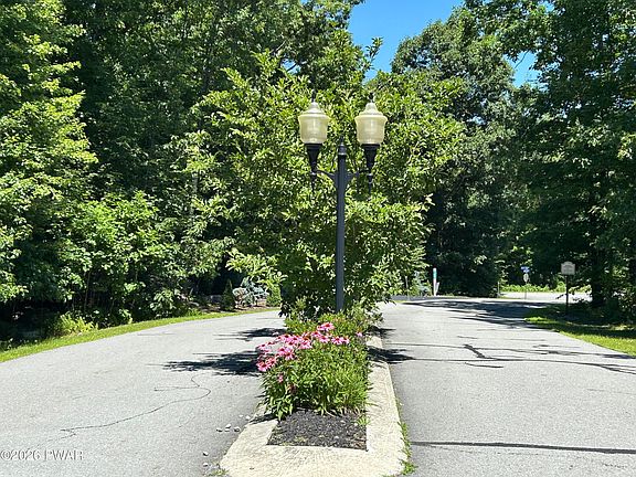3rd image of 72 Blue Heron Way